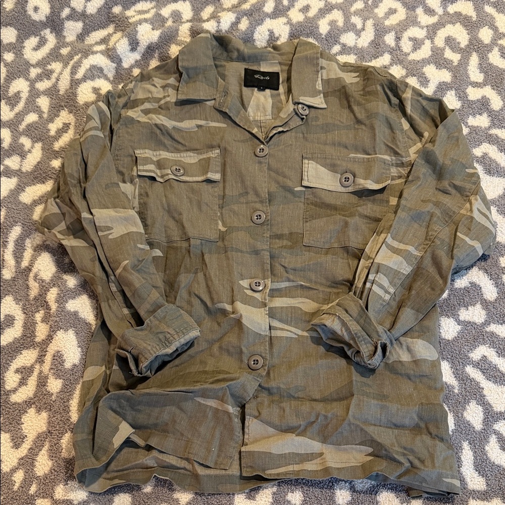 Rails Gray and Tan Button-Up Shirt